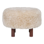 Pouf Inverness fausse fourrure longue beige vue de face pieds cylindriques brun