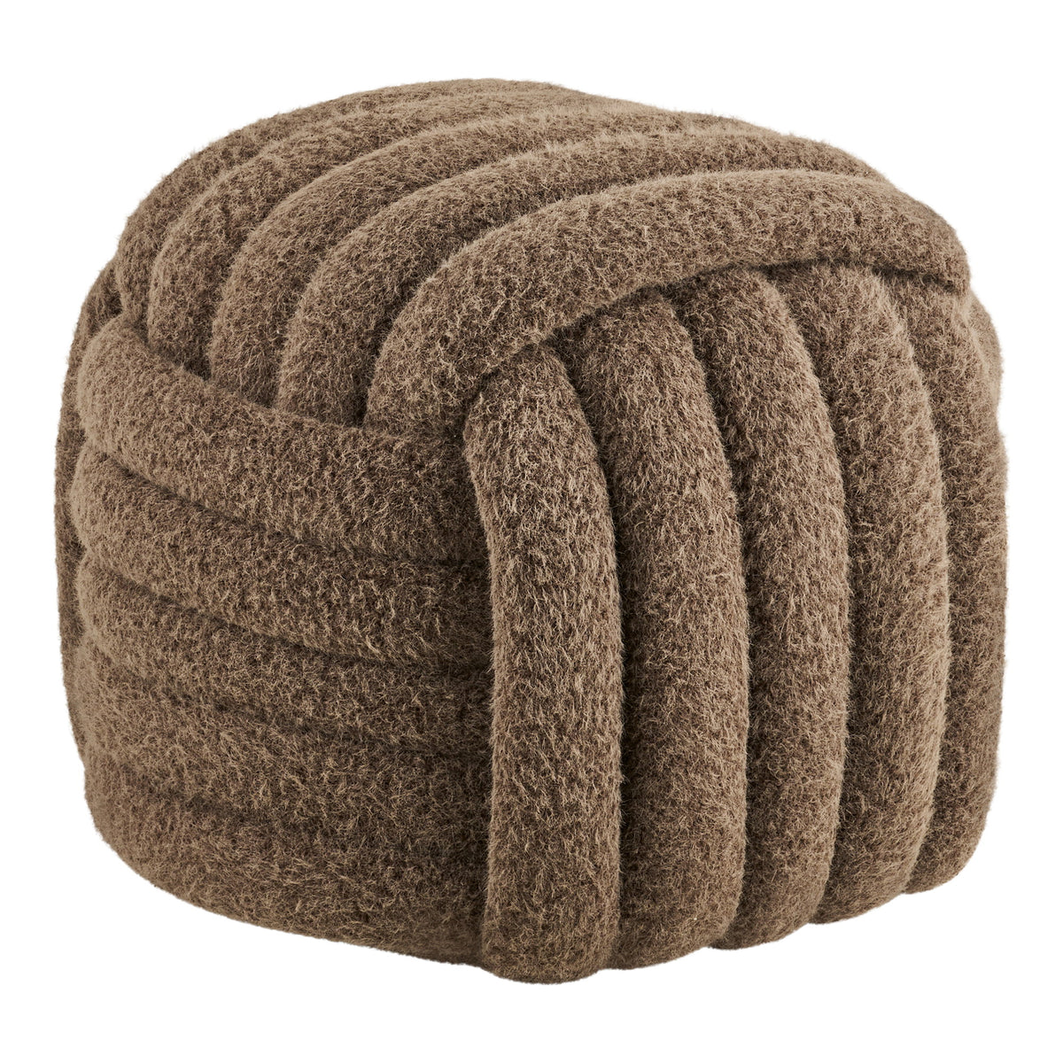 Pouf Napier marron à boudins entrecroisés vu de trois quarts sur fond blanc