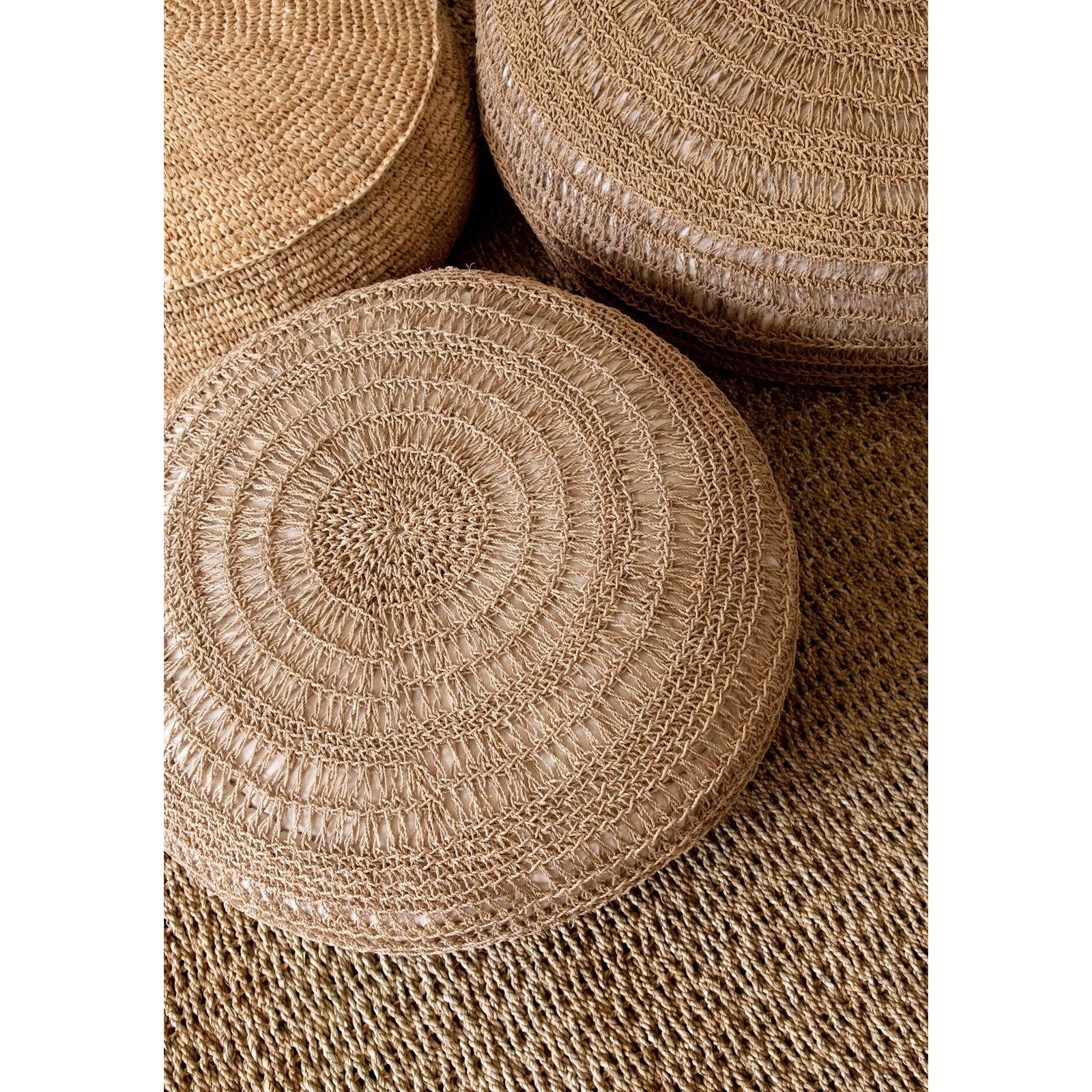 Pouf rond en jonc de mer crocheté 60 cm, vue 5
