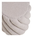 Détail cannelures torsadées texture teddy gris perle pouf Sana gros plan