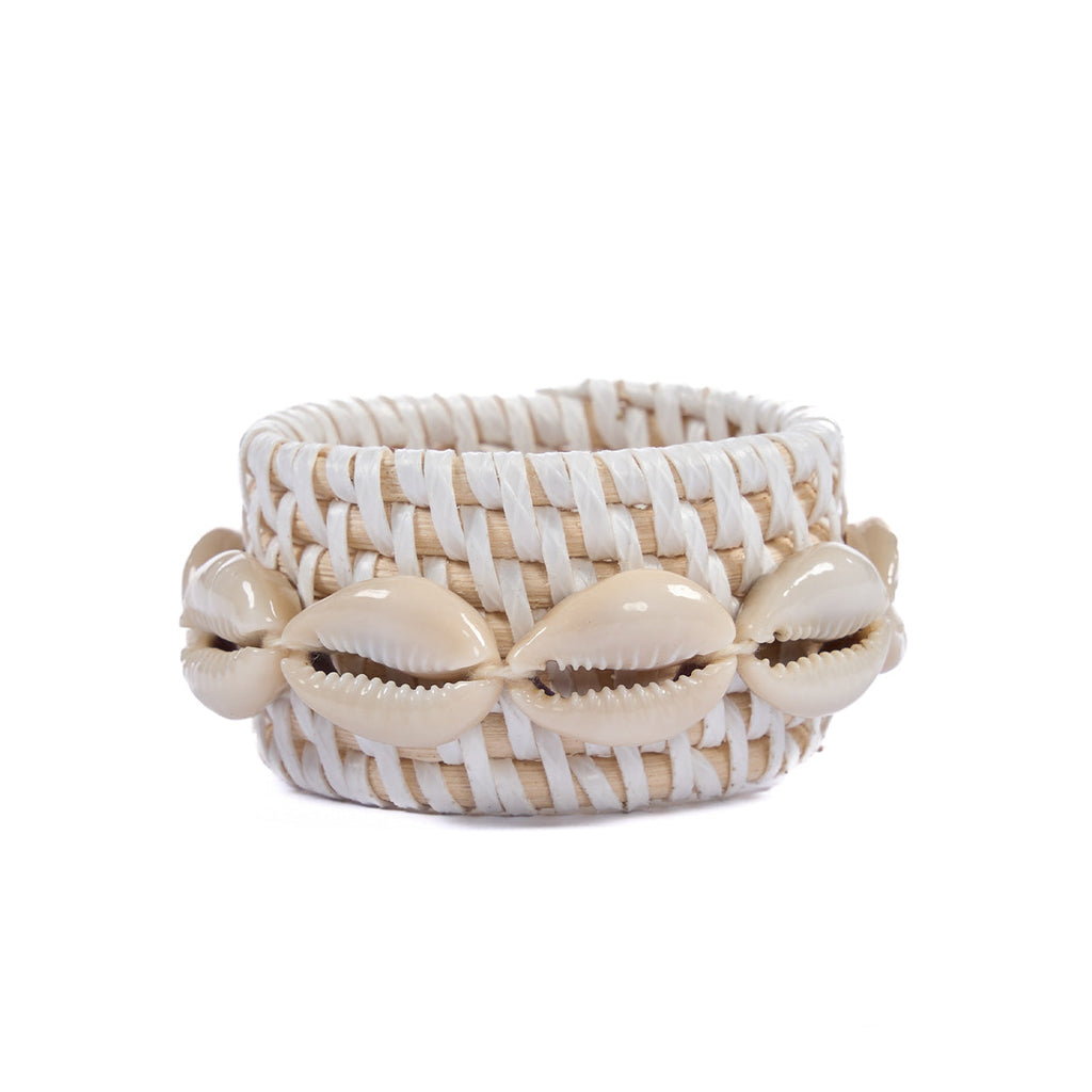 Rond de serviette en rotin tressé blanc et coquillages 7 cm