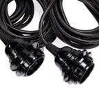 Rosace de plafond 3 cordons de suspension noirs 250 cm en situation