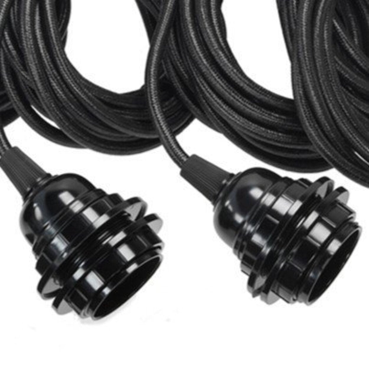 Rosace de plafond 5 cordons de suspension noirs 350 cm en situation