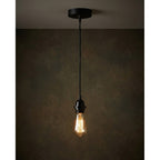 Rosace de plafond et cordon de suspension noir 250 cm en situation