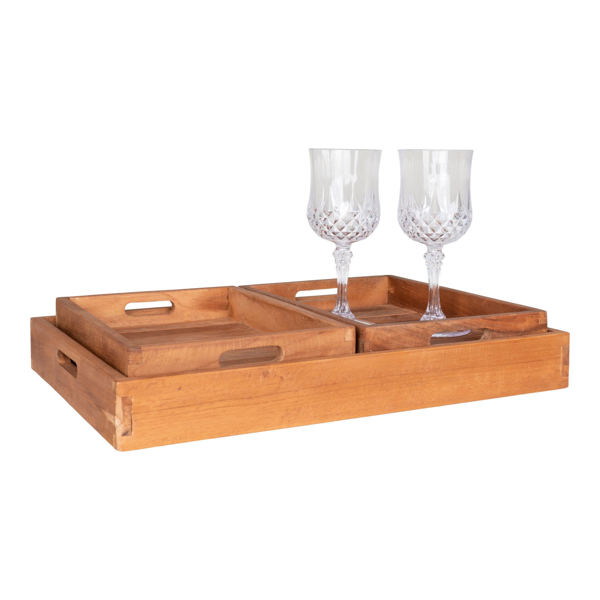 Set 3 plateaux teck naturel Faro gigognes poignées intégrées verres cristal vue trois quarts