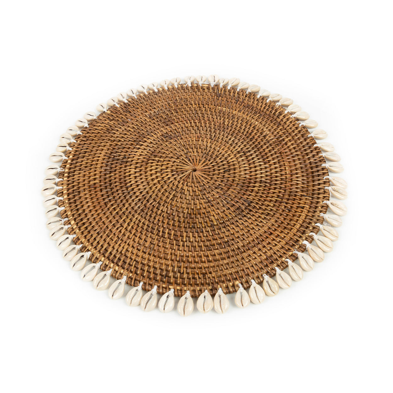 Set de table rond Colonial en rotin brun bordé de cauris 40 cm
