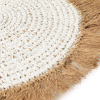 Set de table rond crocheté blanc à frange de raphia 45 cm, vue 3