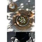 Set de table rond en raphia crocheté bordé de cauris 38 cm, vue 3