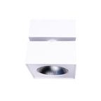 Spot de plafond Artu blanc vu de biais deux cubes de métal et réflecteur dans la tête