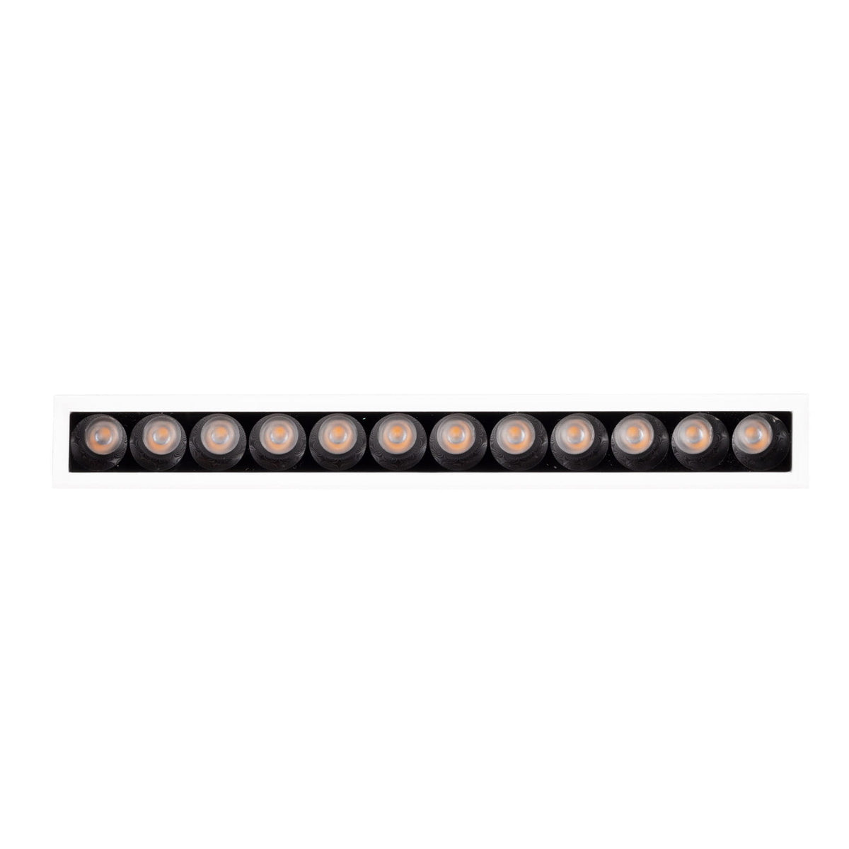 Spot encastré X-Line barrette blanc vu de face avec ses douze cellules noires alignées et leurs LED