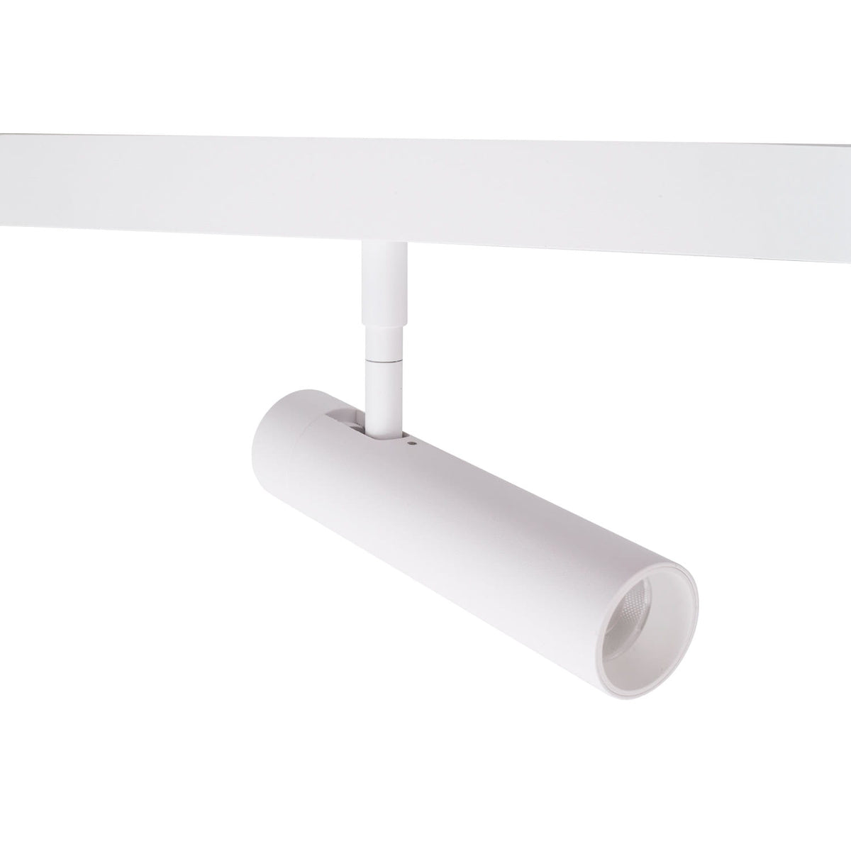 Spot sur rail Magnetic réflecteur Métal blanc incliné sous un rail blanc avec son réflecteur en retrait