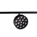 Spot Micro11 rond noir sur son rail tête tournée de face avec ses seize LED en alvéoles