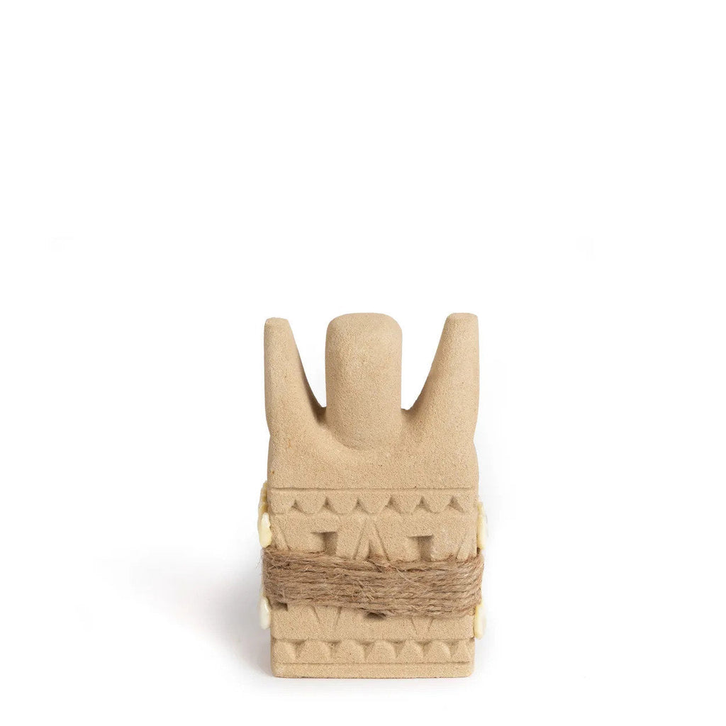 Statuette Sumba aux bras levés et cauris 14 cm, vue 7
