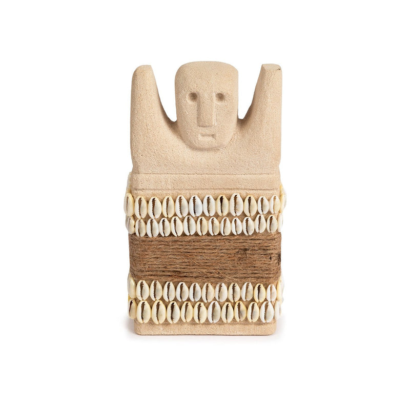 Dimensions Statuette Sumba aux bras levés et cauris 17 cm