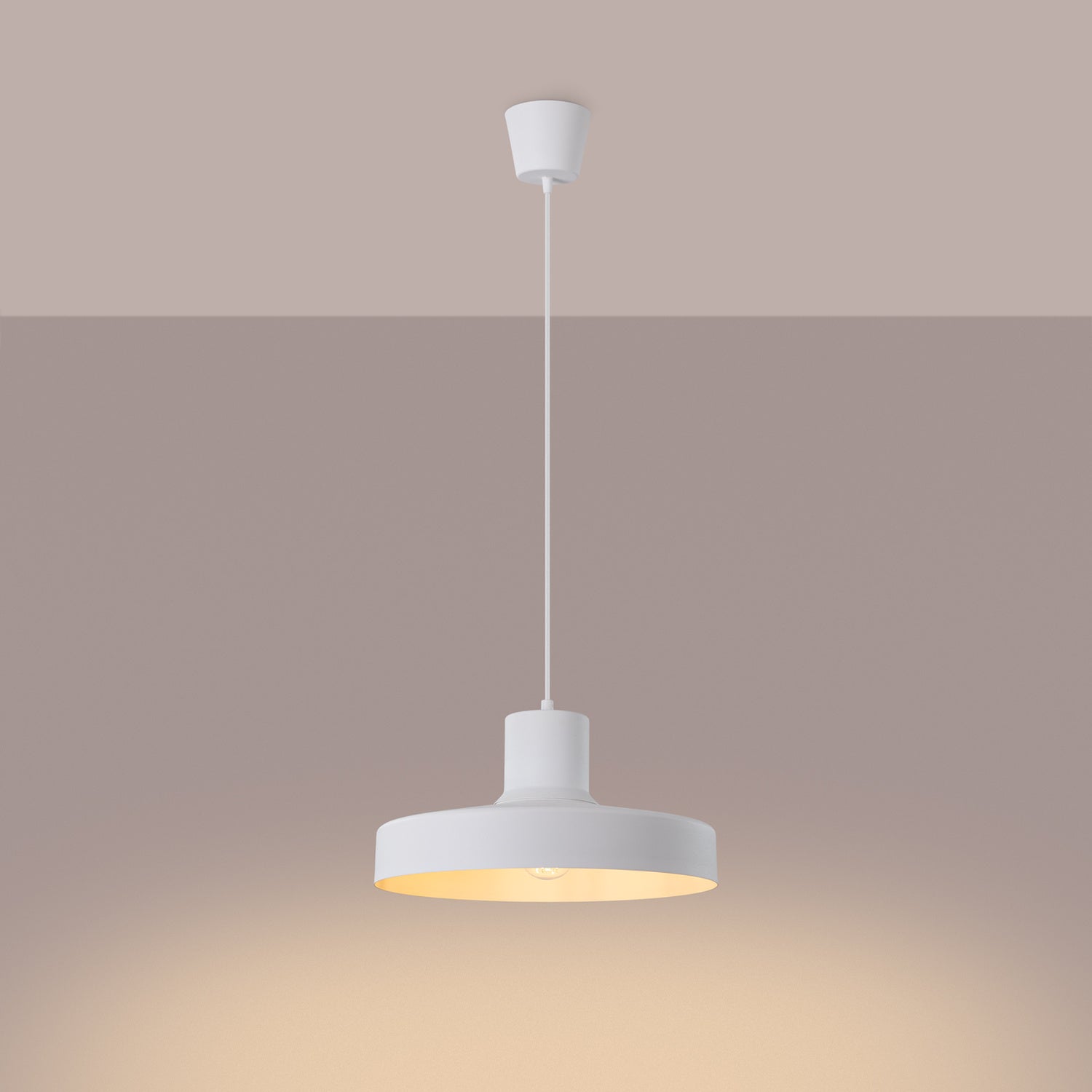 Suspension Bilo métal blanc E27 allumée
