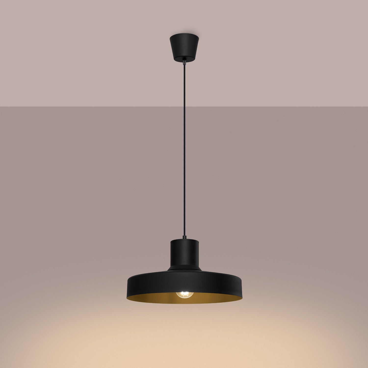Suspension Bilo métal noir E27 allumée