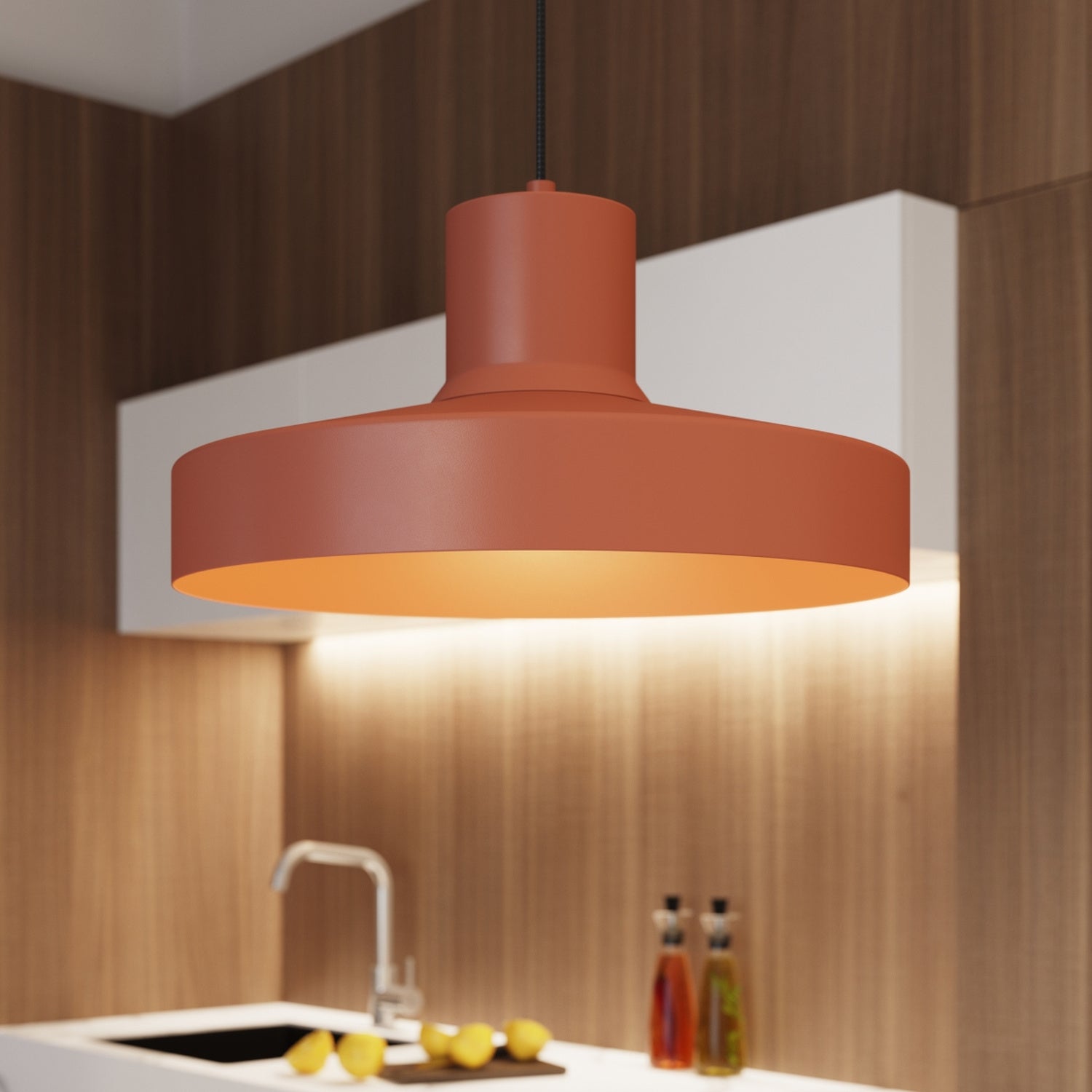 Suspension Bilo métal rouge ocre E27 en situation