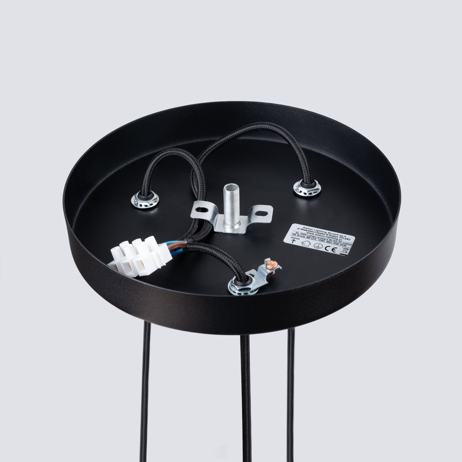 Suspension Bliss 3 en grappe métal noir G9, détail