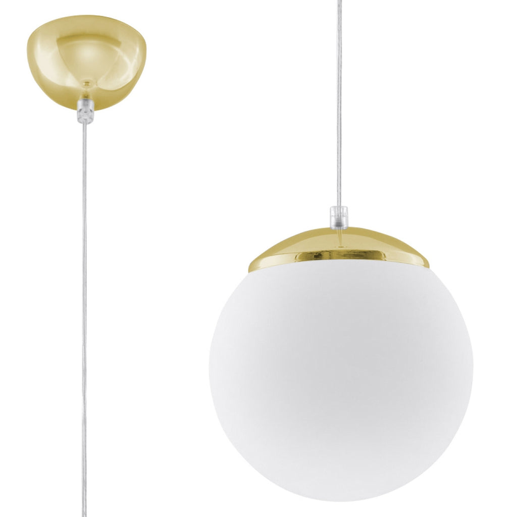 Suspension boule Ugo, globe en verre blanc opale et calotte dorée, 20 cm, vue de face