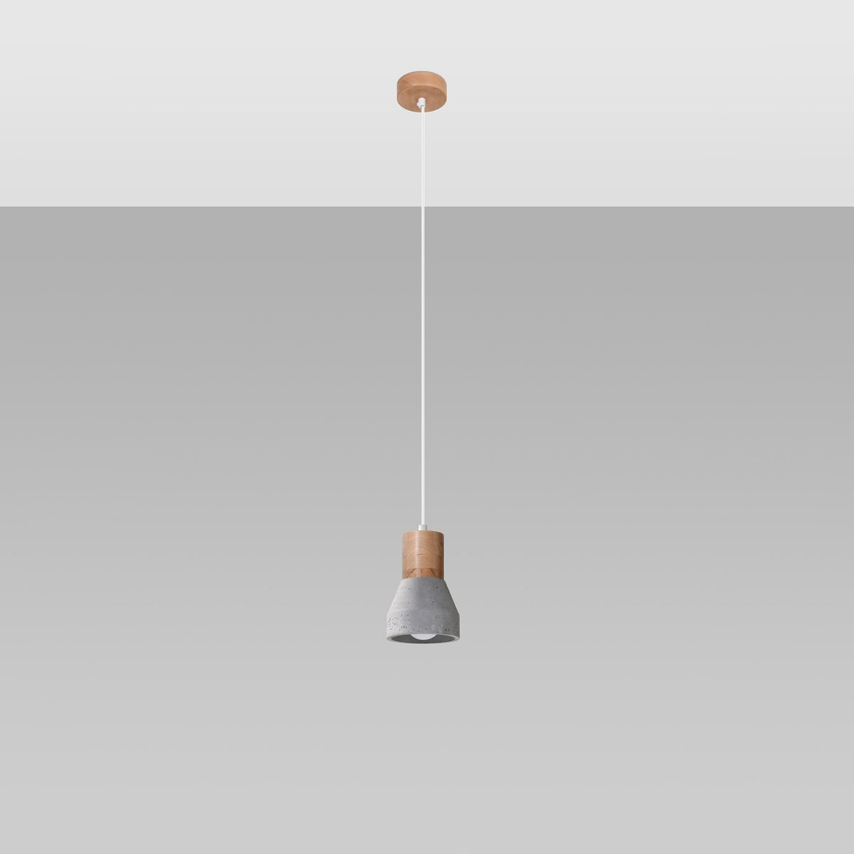 Suspension Qubic béton gris vue entière avec sa rosace en bois et son câble blanc