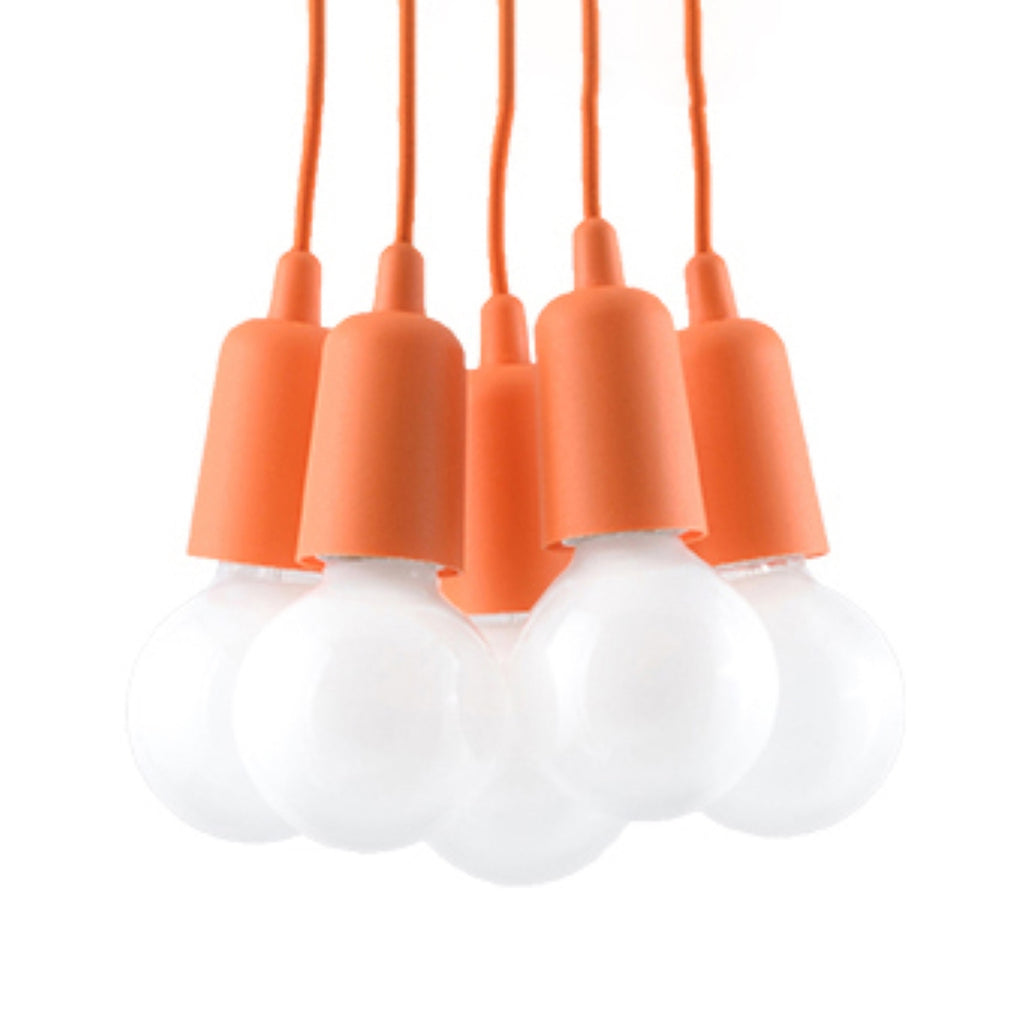 Suspension Diego 5 en orange avec ampoule décorative
