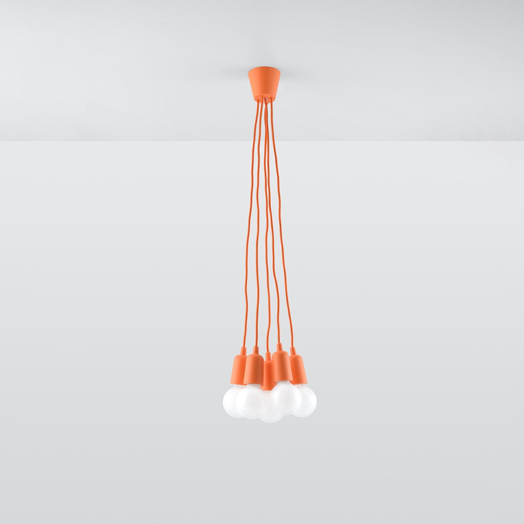 Suspension Diego 5 orange installée au plafond