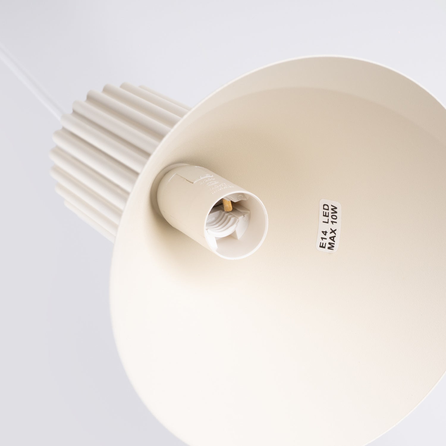 Suspension Estria 3 en grappe cône acier beige E14, détail