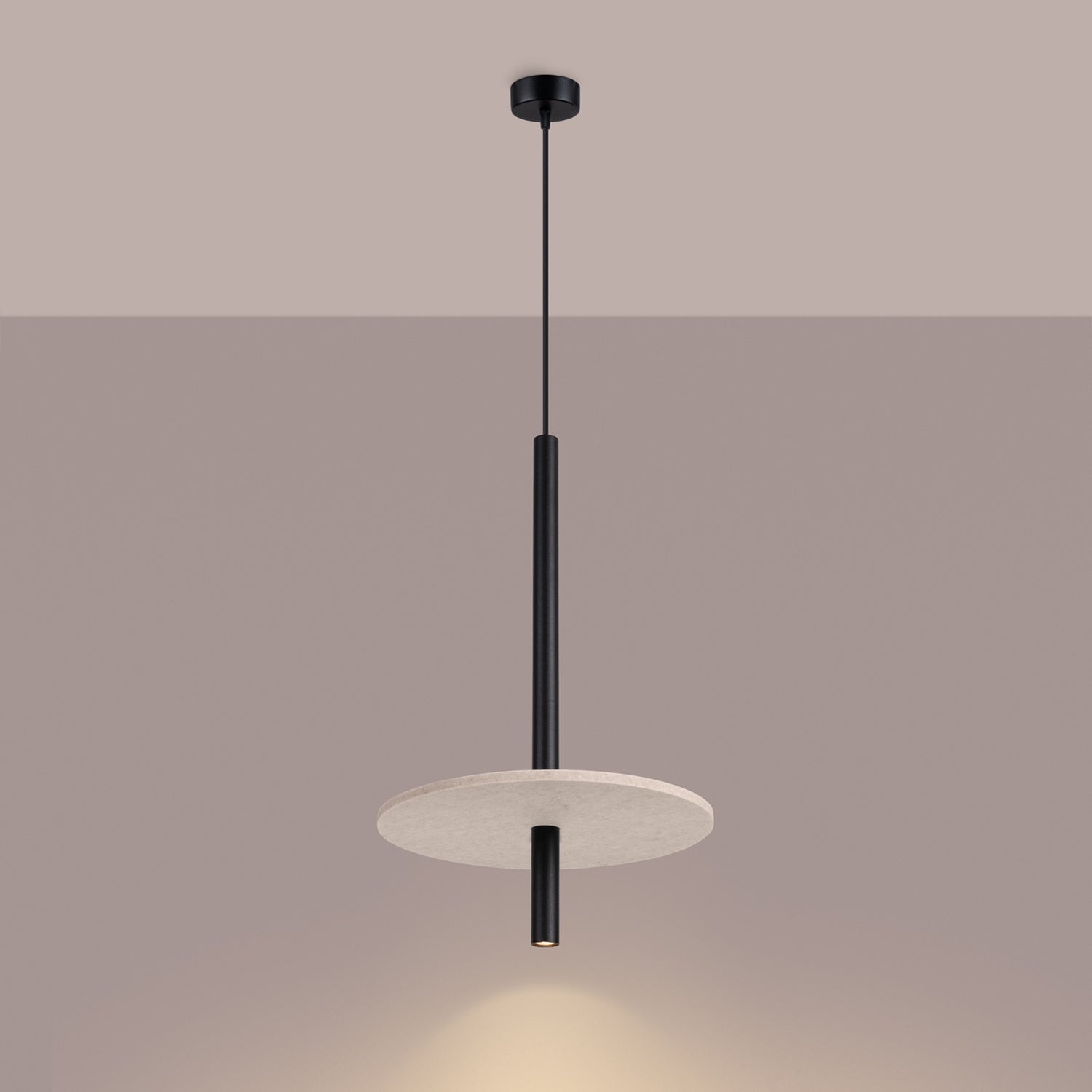 Suspension Feltro disque feutre beige et acier noir G9, en éclairage