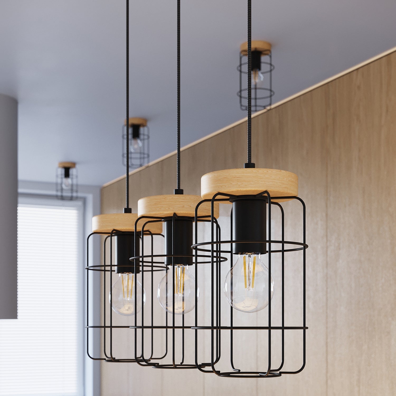 Suspension Gotto 3 cages métal noir et bois E27 en ambiance
