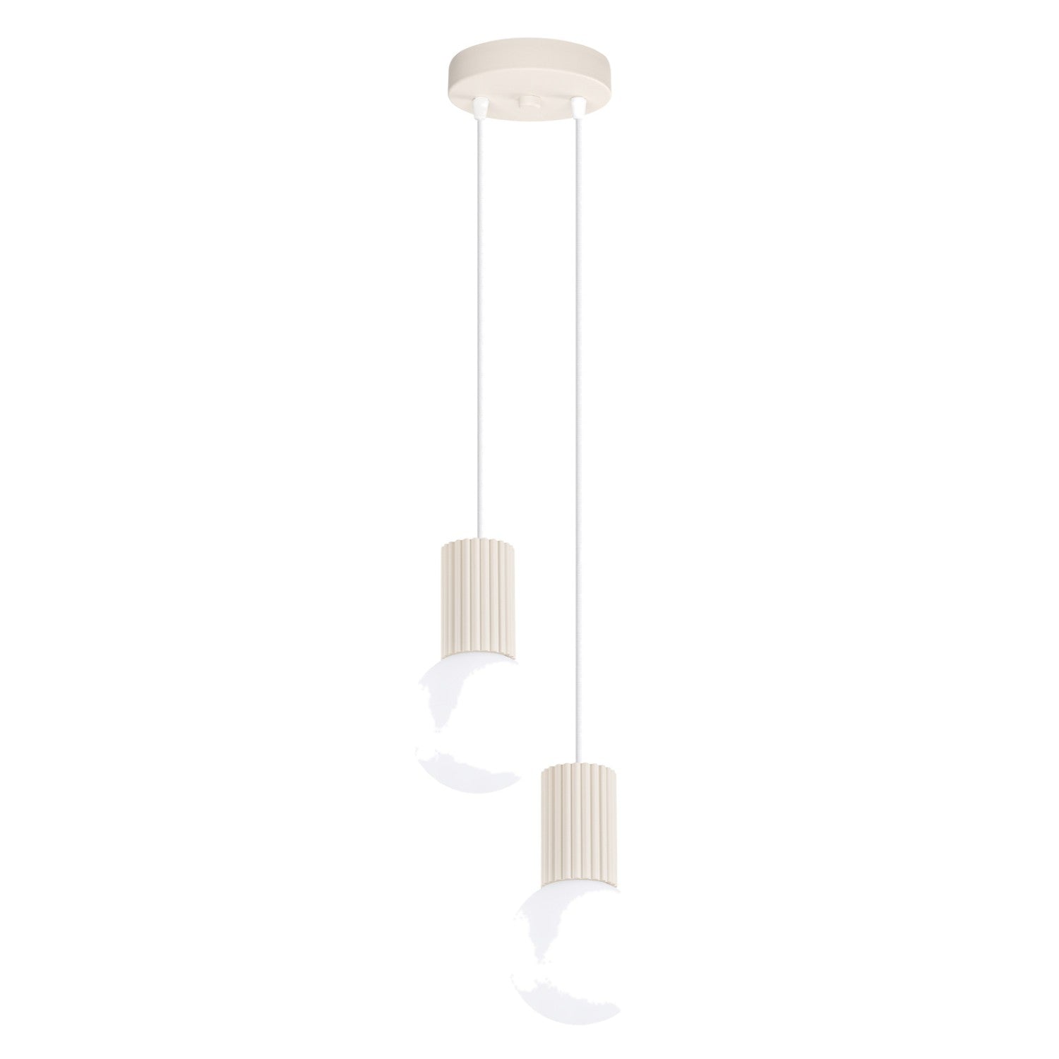Suspension Halo 2 boules opale grappe beige, deux boules de verre opale sous leur rosace ronde