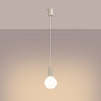 Suspension Halo boule opale beige allumée, lumière diffuse