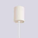 Suspension Halo boule opale beige et sa rosace