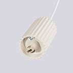 Suspension Halo boule opale beige en ambiance