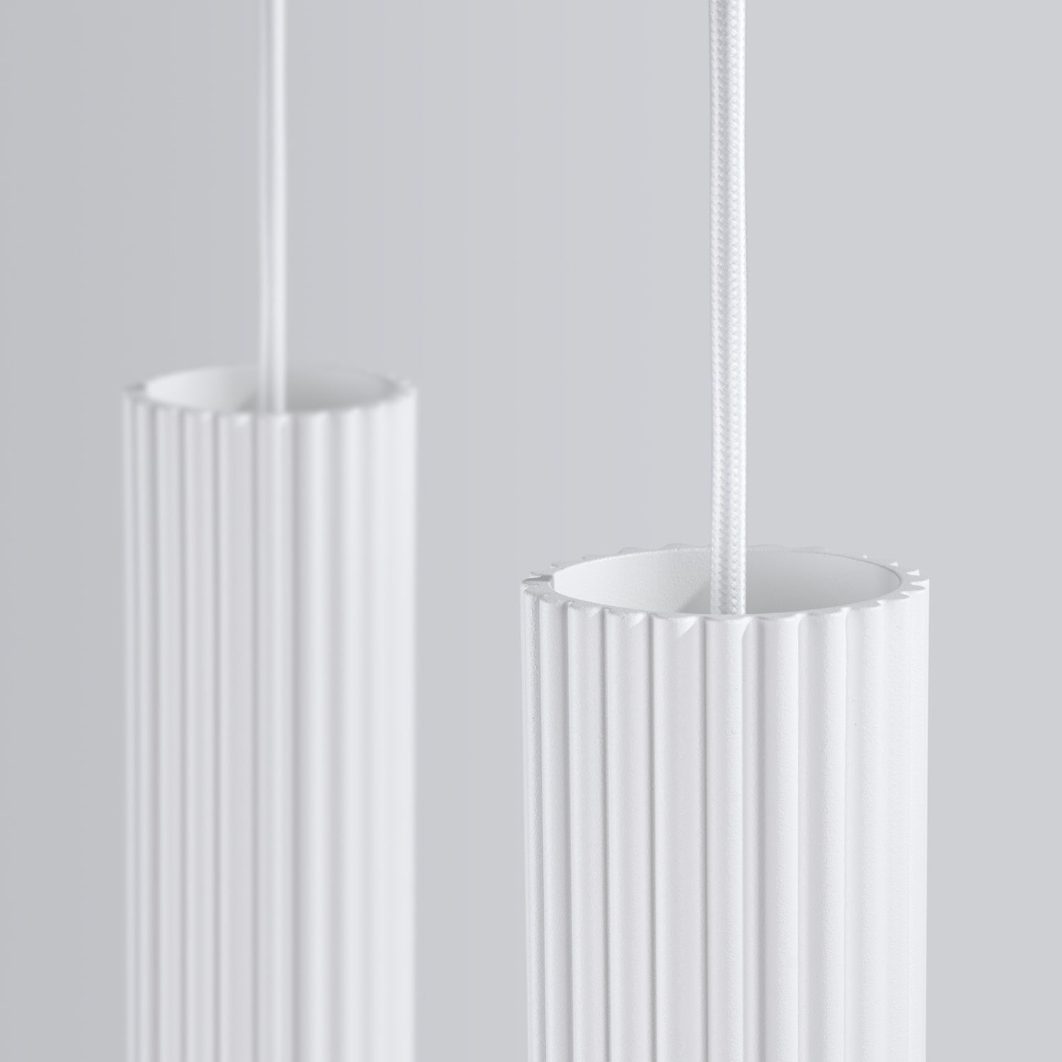 Suspension Karbon 2 tubes barre blanc et sa barre de fixation