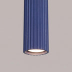 Suspension Karbon 3 tubes barre bleu outremer en ambiance
