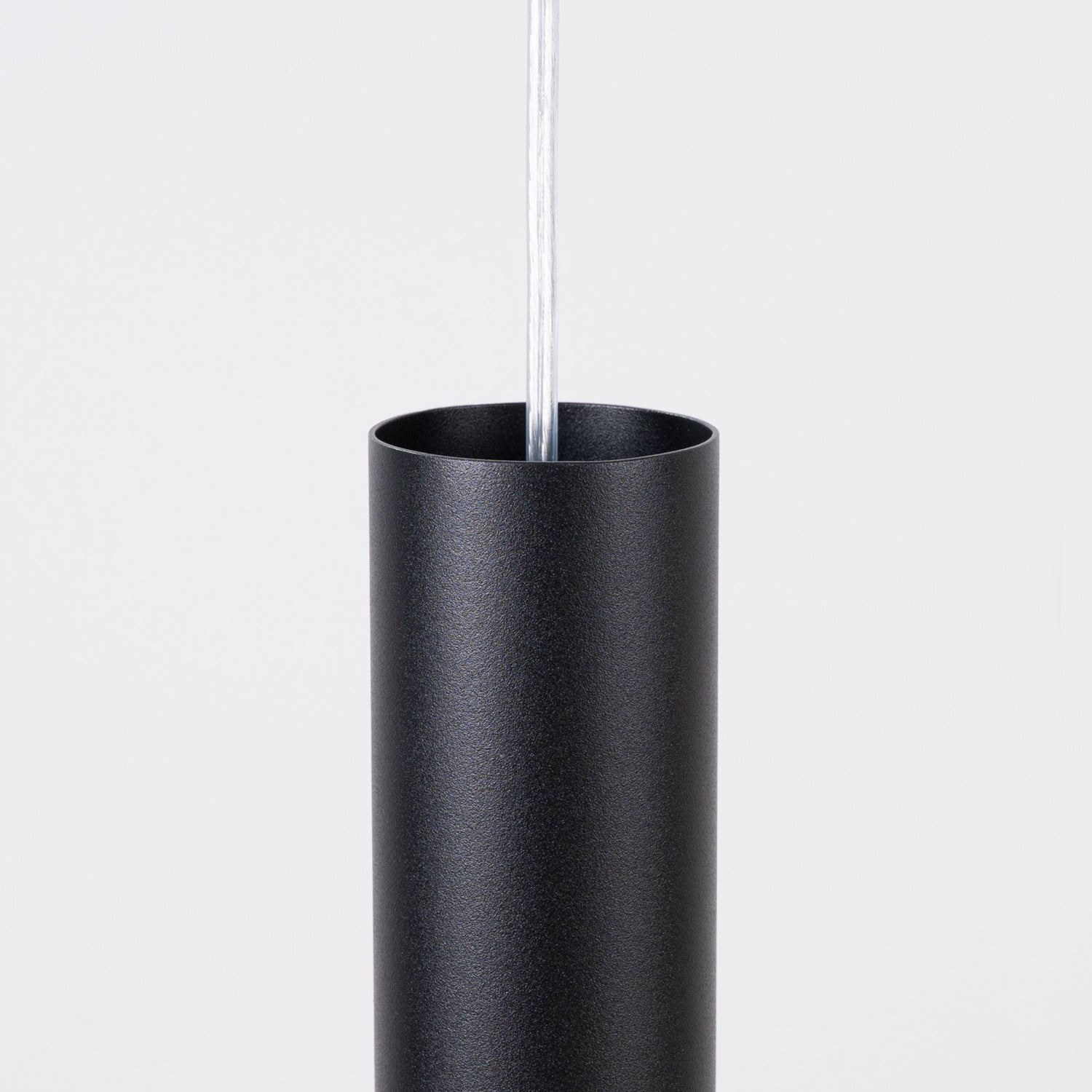 Suspension Lagos 2 en grappe métal noir GU10, gros plan