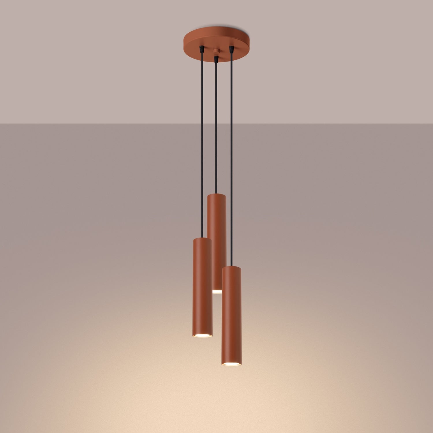 Suspension Lagos 3 en grappe métal rouge ocre GU10 allumé