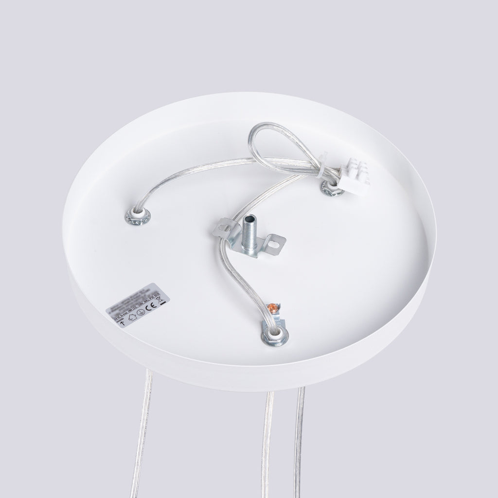 Suspension Lami 3 tubes ajourés en grappe acier blanc GU10, gros plan