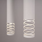 Suspension Lami 3 tubes ajourés en ligne acier blanc GU10, détail de la bande ajourée