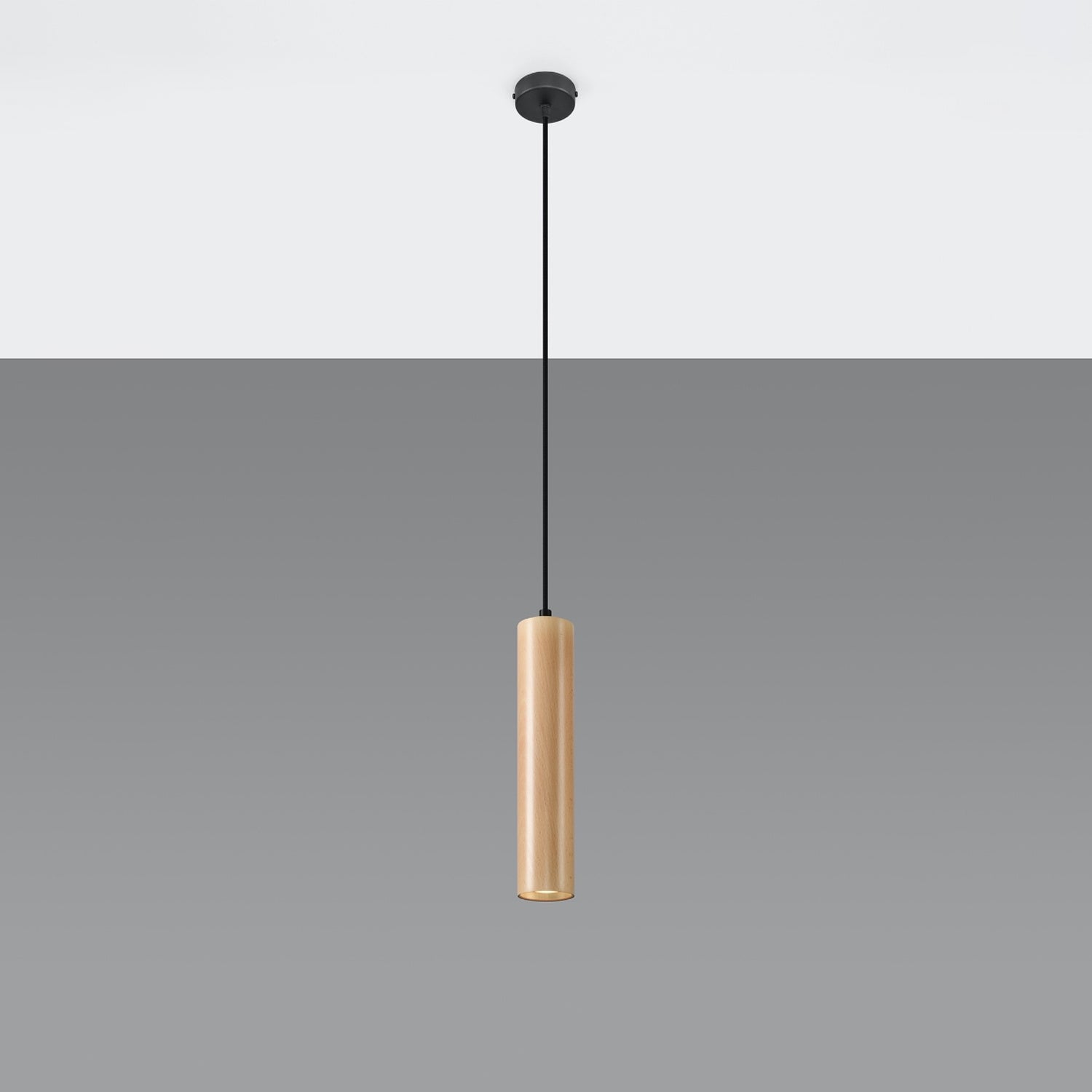 Suspension Lino en bois installée au plafond