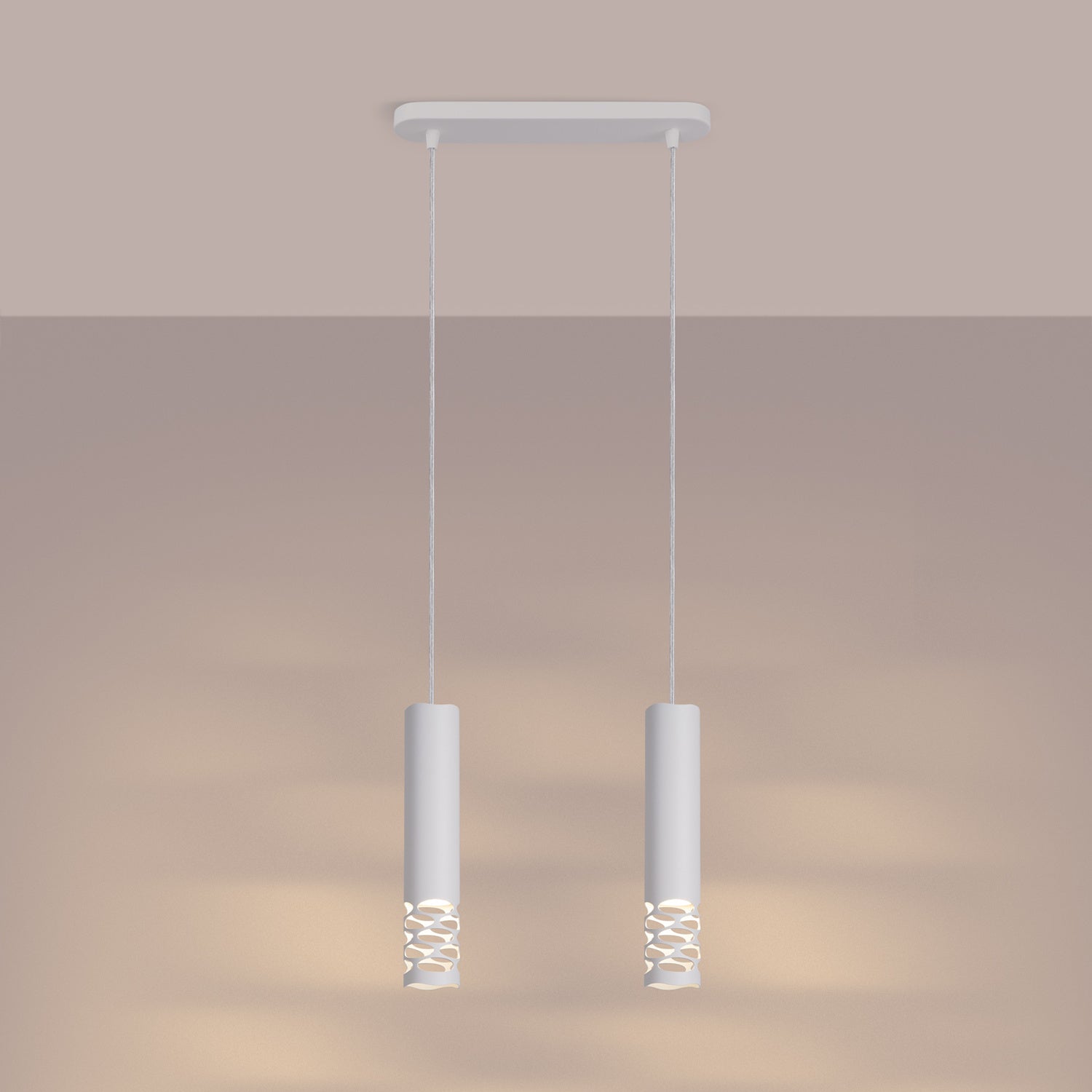 Suspension Liro 2 tubes ajourés acier blanc GU10 allumé
