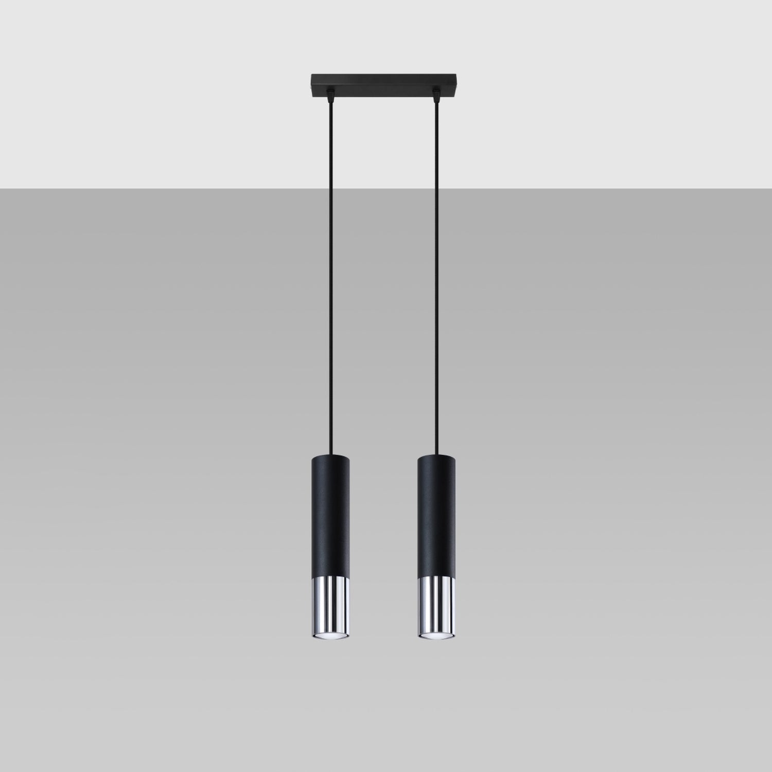 Suspension Loopez 2 acier noir et chrome, détail de l'embout chromé brillant