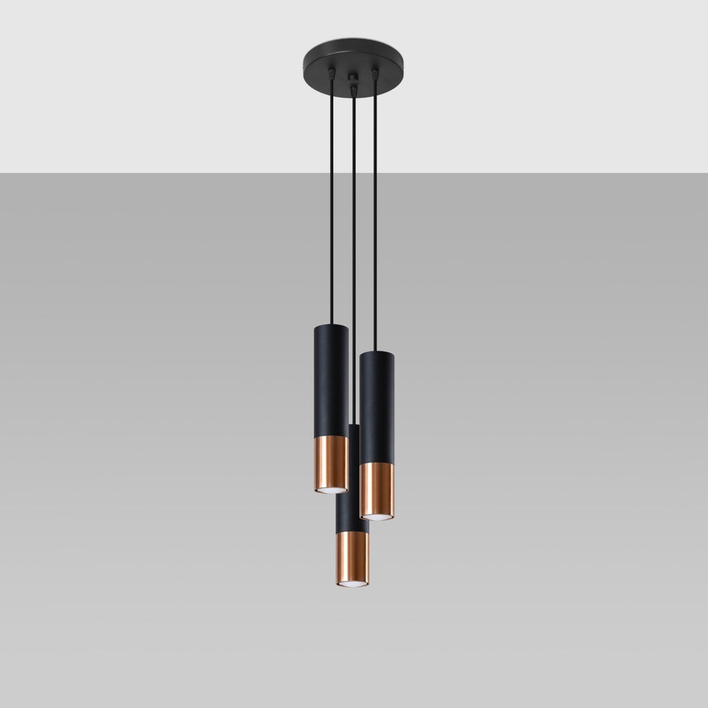 Suspension Loopez 3 en grappe acier noir et cuivre, détail de l'embout cuivré brillant