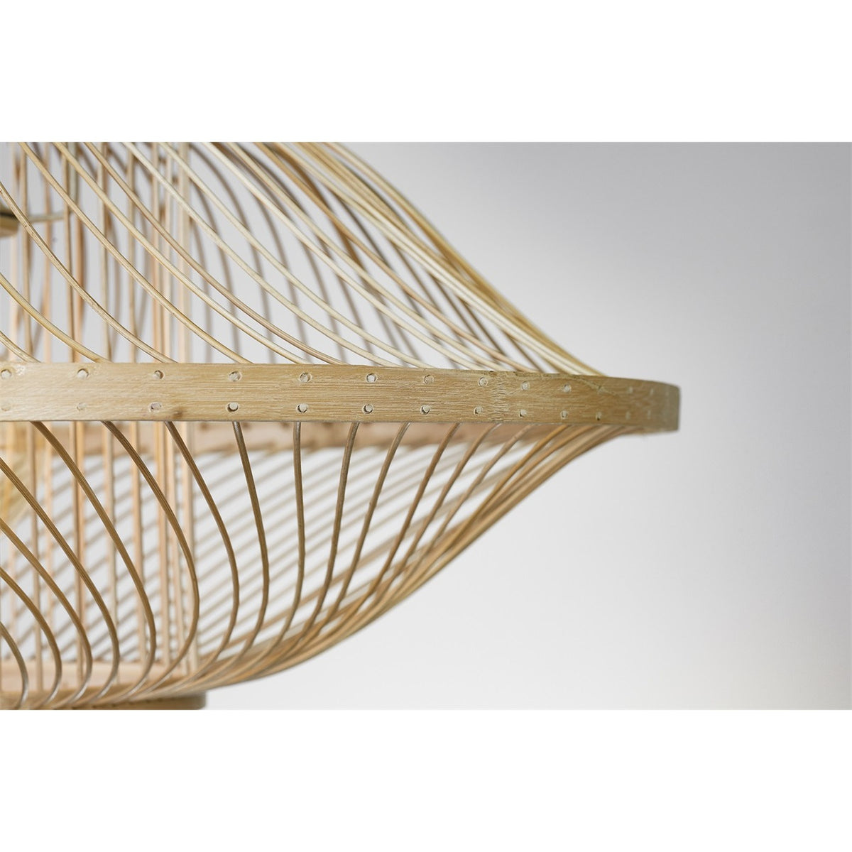 Profil de l'anneau et des baguettes de la suspension Maui bambou naturel