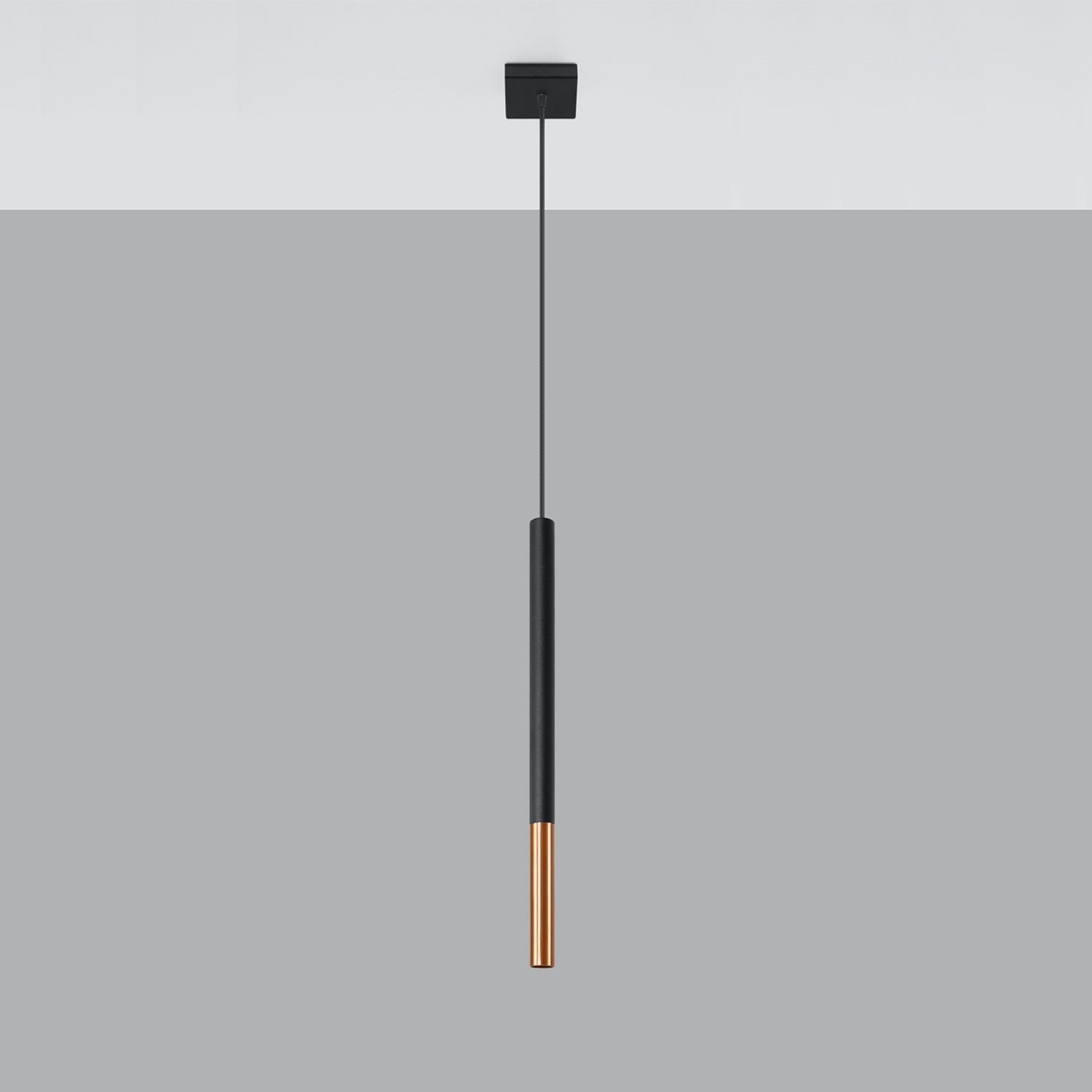 Suspension Mozaica 1, détail de la pointe cuivre effilée