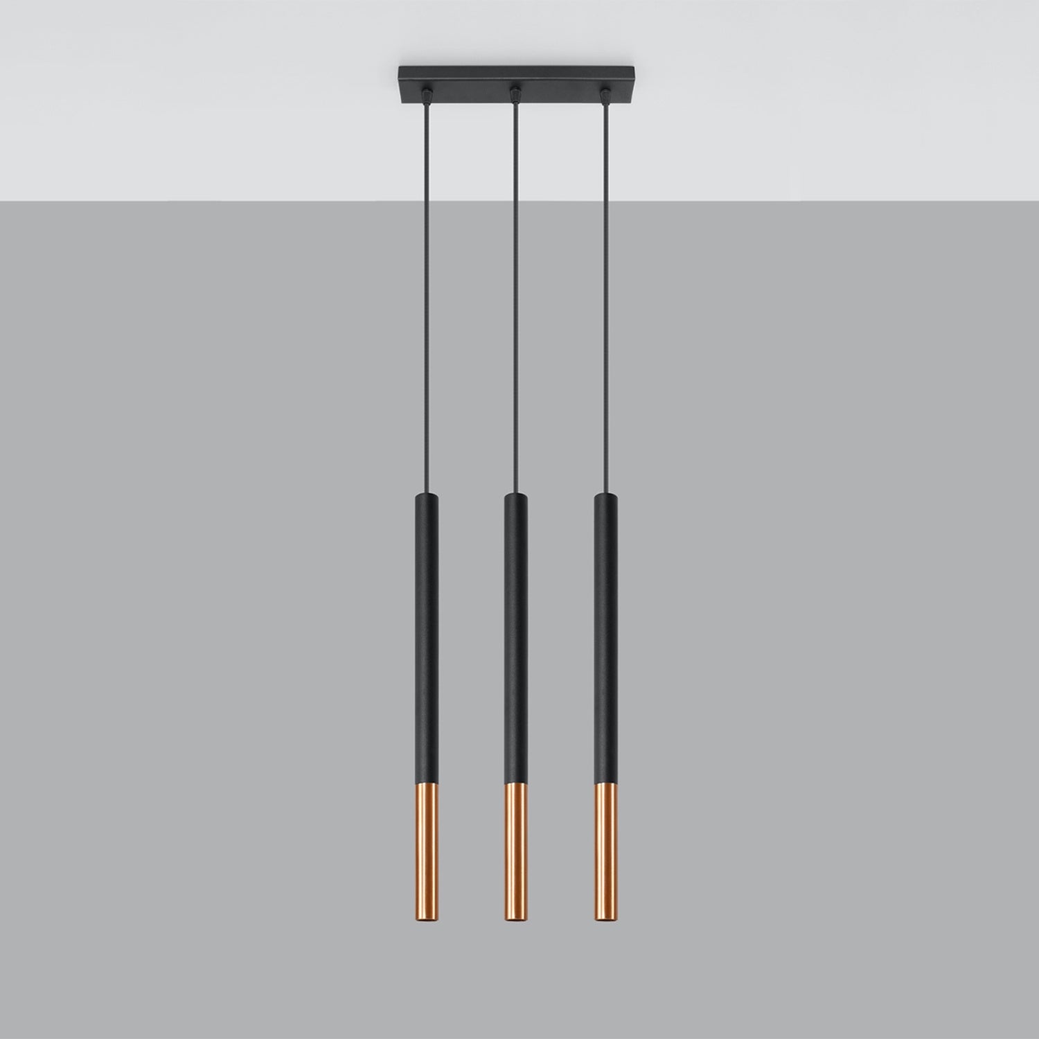 Suspension Mozaica 3 en ligne, détail de la pointe cuivre effilée
