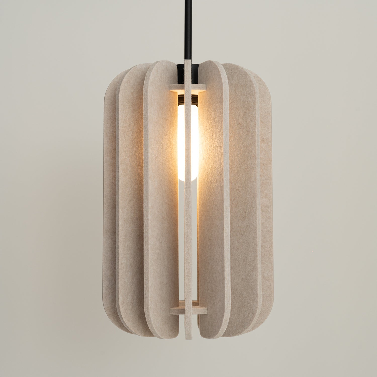 Suspension Mula 27 feutre beige E27, autre vue