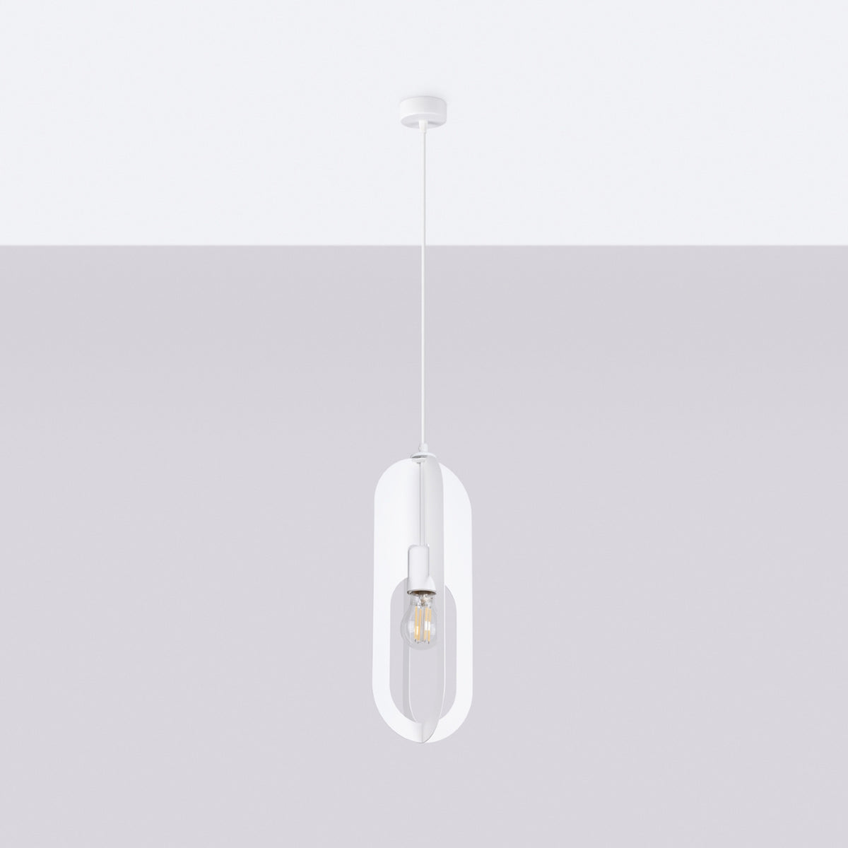 Suspension Nicus blanche sur fond gris clair