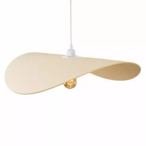 Suspension Pan disque de feutre blanc cassé ondulé avec une ampoule à filament dessous