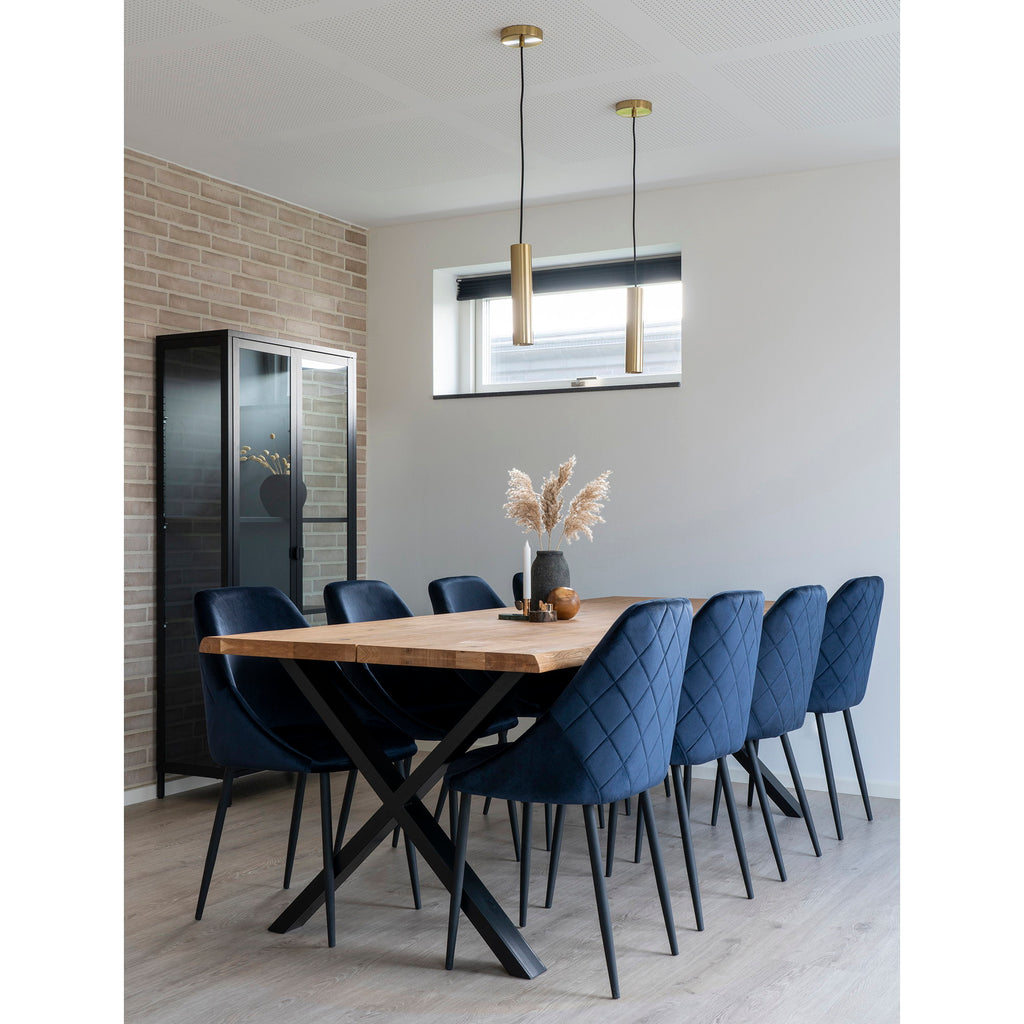 Duo suspensions Paris laiton doré au-dessus grande table manger, chaises velours bleu marine